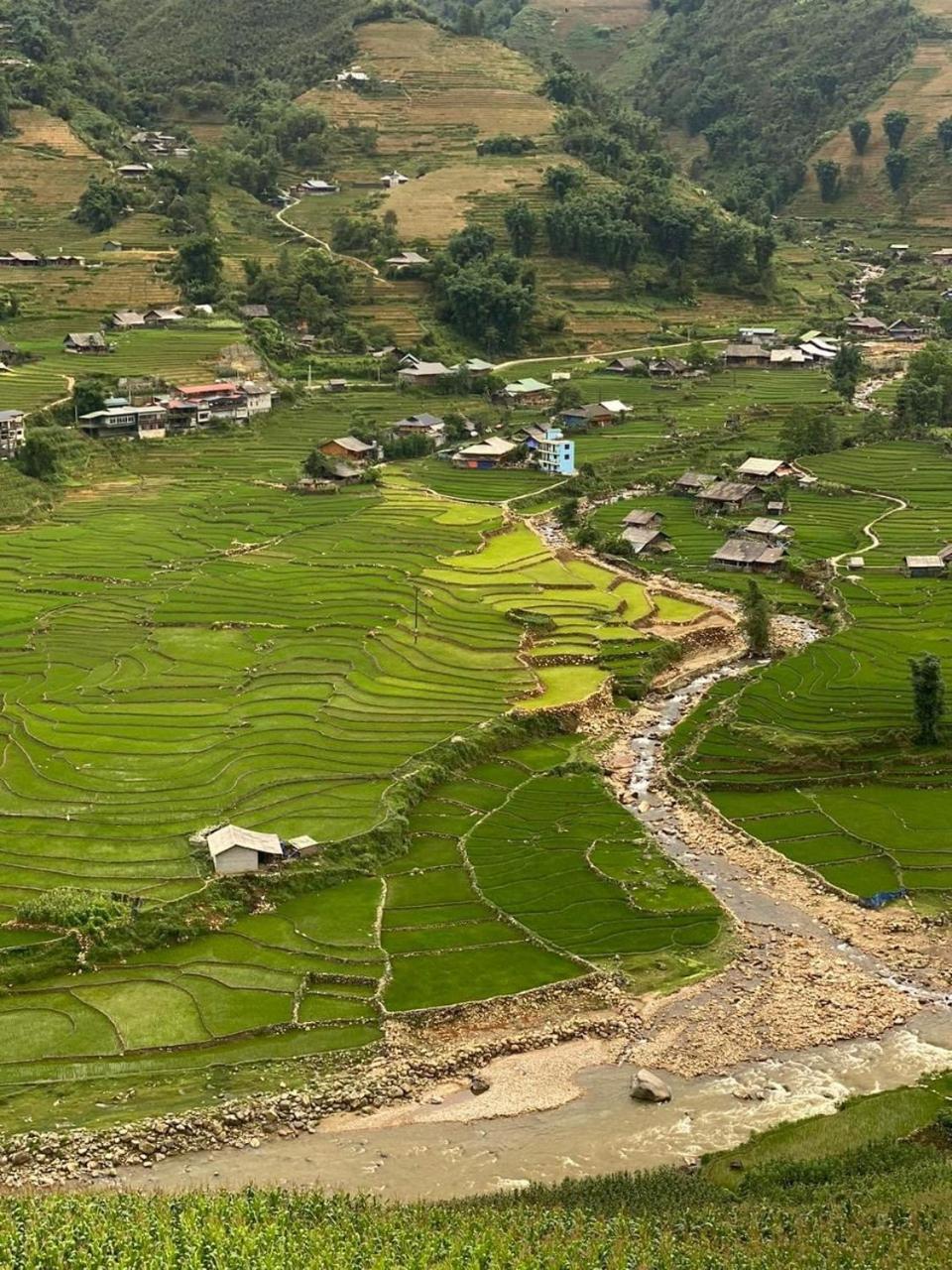 Tiger Sapa Hotel Exterior photo