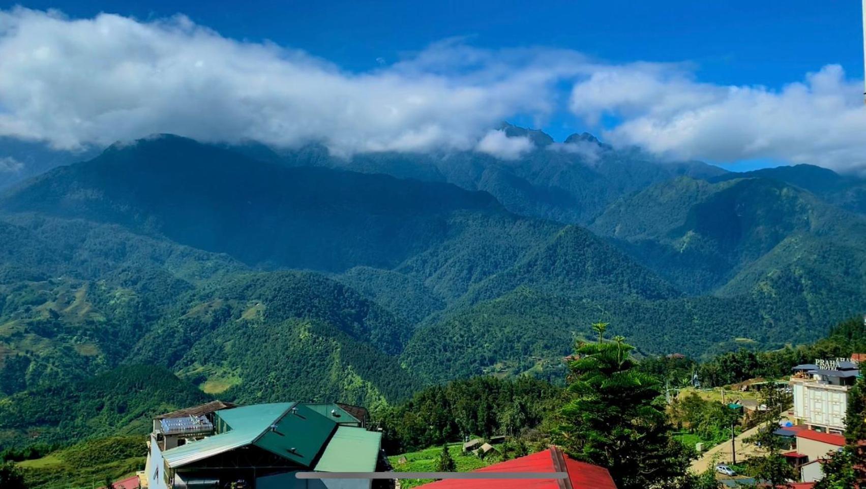 Tiger Sapa Hotel Exterior photo